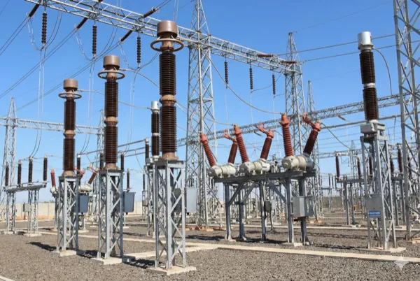 Manutenção de TPs, TCs e para-raios de alta tensão